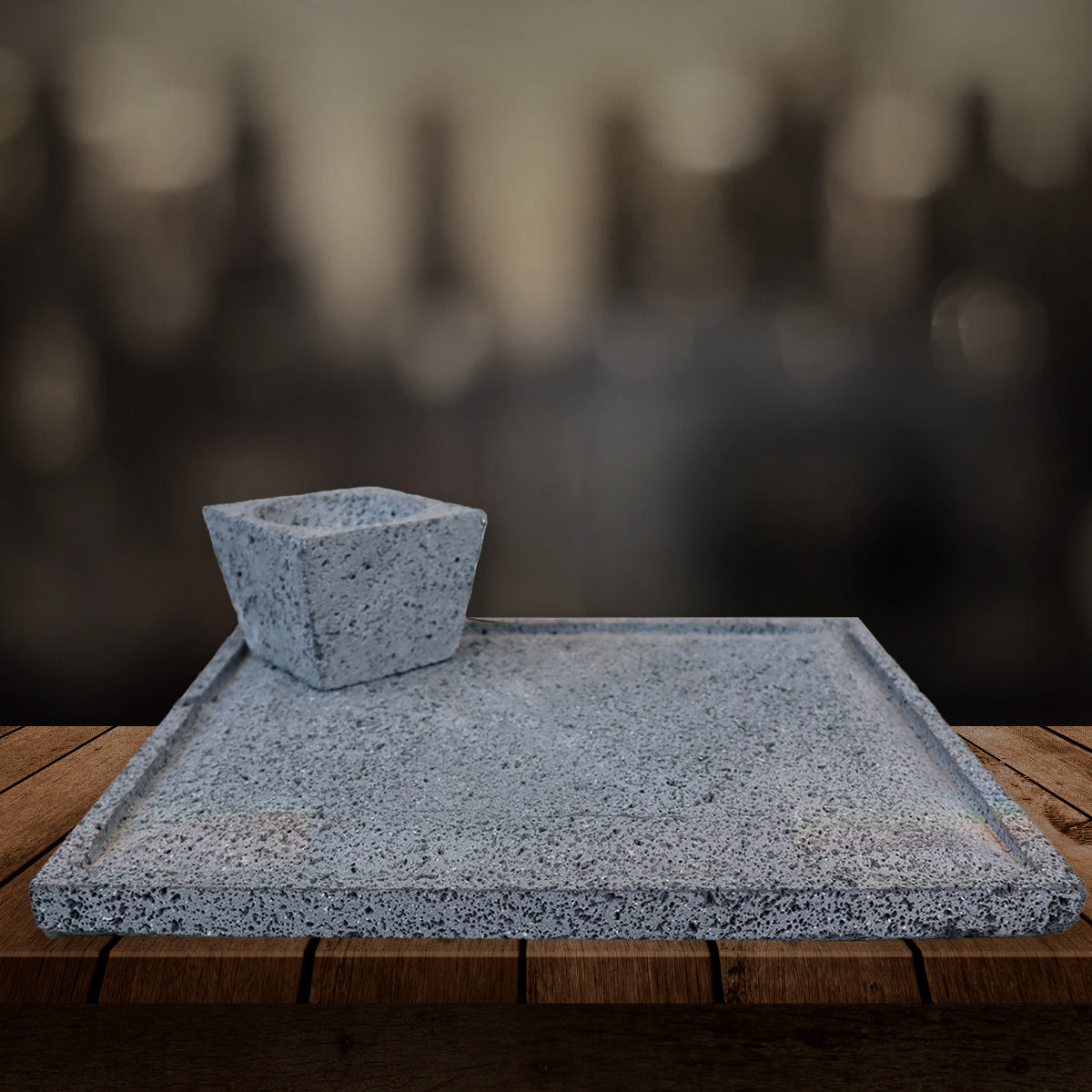 PLATO DE PIEDRA VOLCANICA 30X35