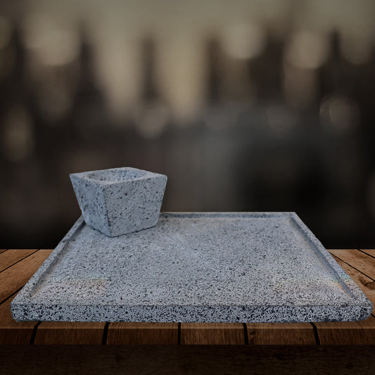 PLATO DE PIEDRA VOLCANICA 30X35